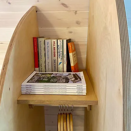 Henge Hideaway Thornborough